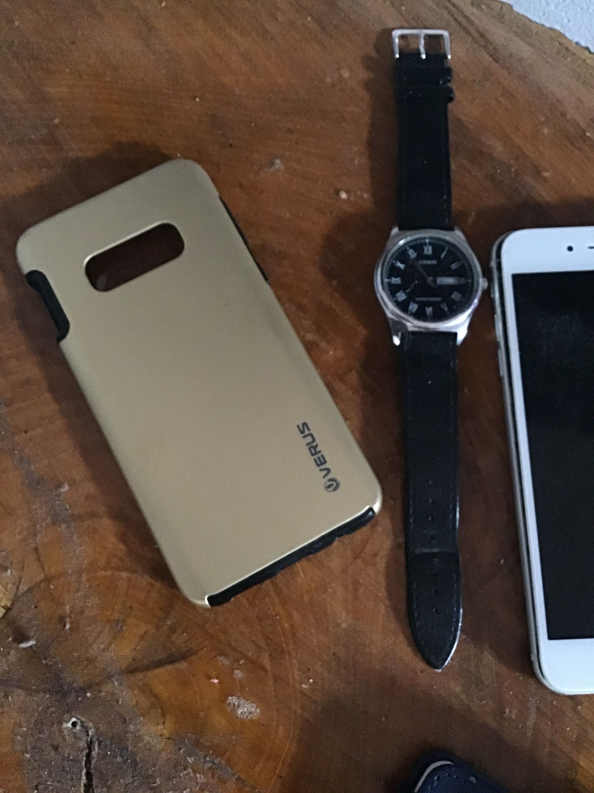 Продавам калъф за Samsung S10