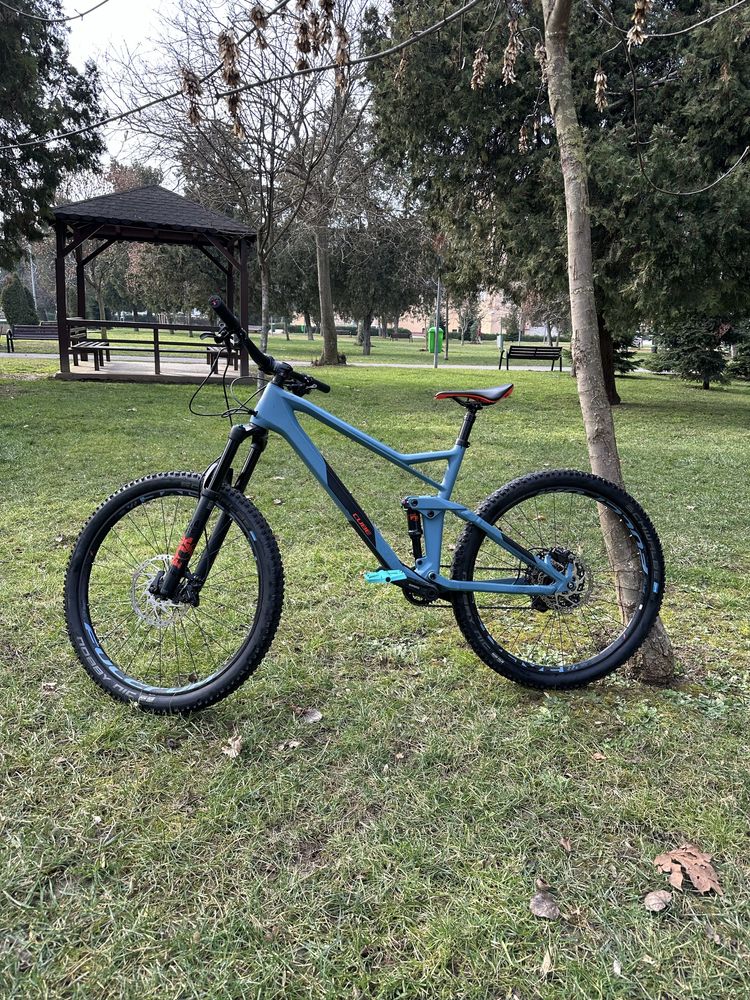 Bicicleta Cube Stereo 140 HPC Race