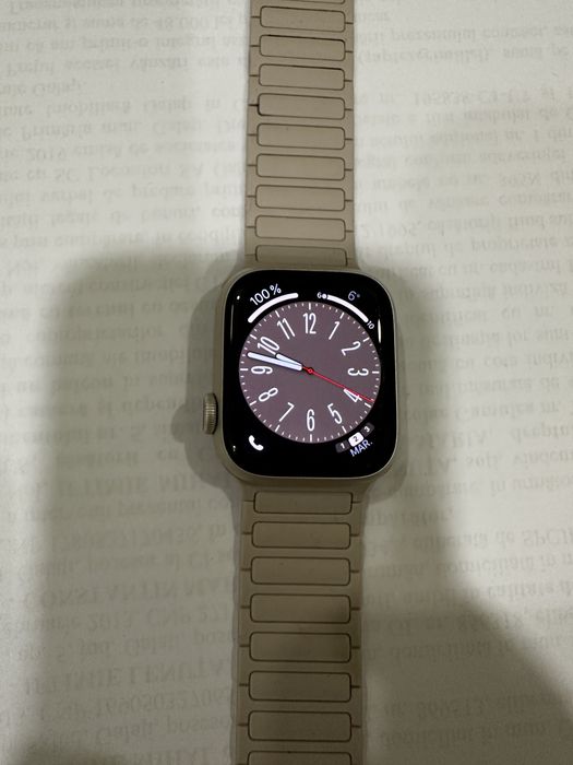 Apple Watch Series 8 Cellular Aluminiu 41mm Rezistent la apă cu eSIM