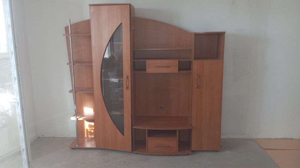 Продам стенку горку