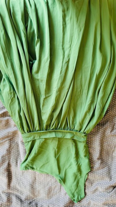 Елегантни рокли хс - м размер