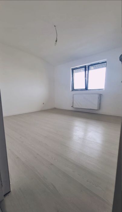Apartament 3 cam Nou, centrala, 2 bai. Parcare. Proprietar. Pallady-Tr