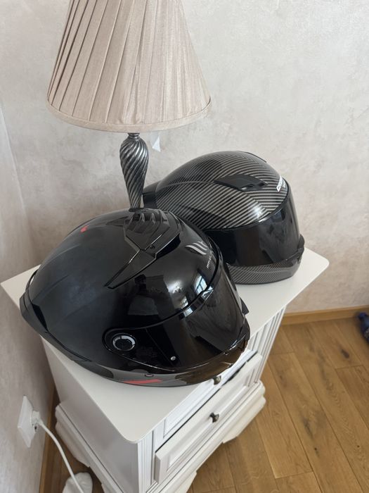 Vand casca Mt-thunder 4 negru lucioasa