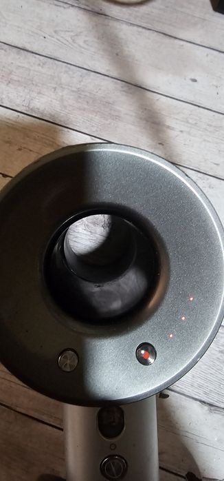 Dyson supersonic de piese!