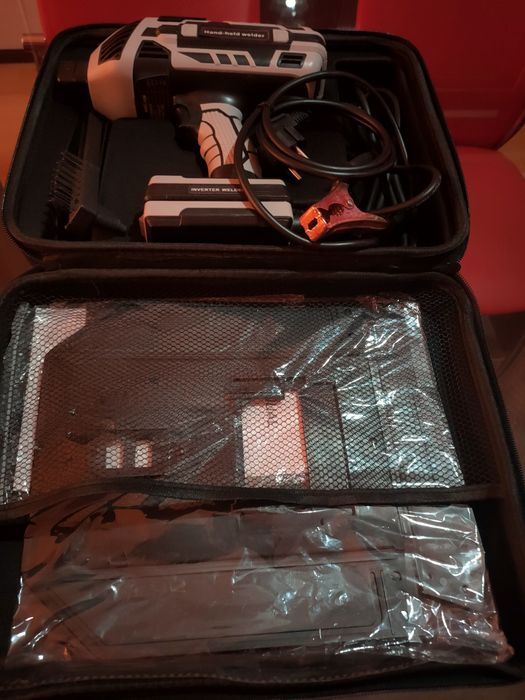 Aparat tip pistol sudură electrozi MMA, bazic - super tit