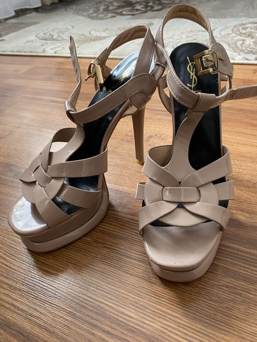 Sandale Yves Saint Laurent, marimea 38