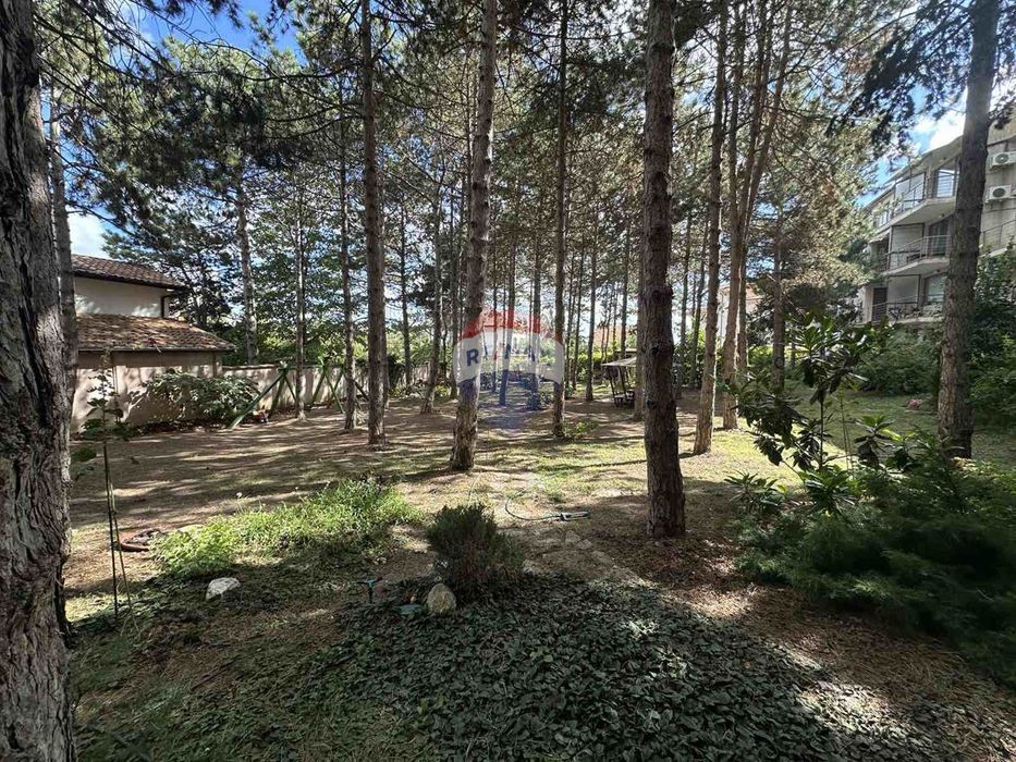 Двустаен апартамент в м-ст Ален Мак, Варна В.В 4290