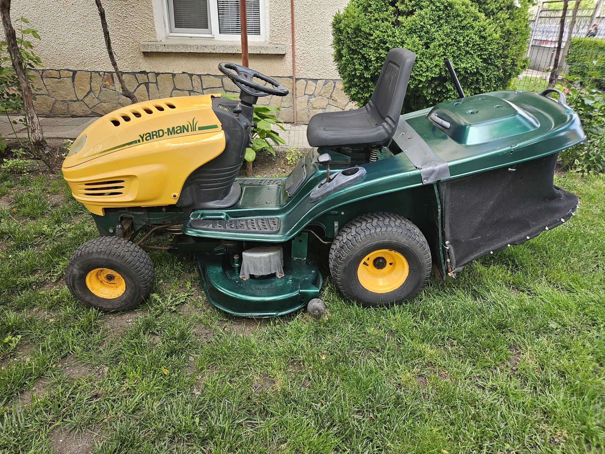 Тракторна косачка Yard Man Kawasaki