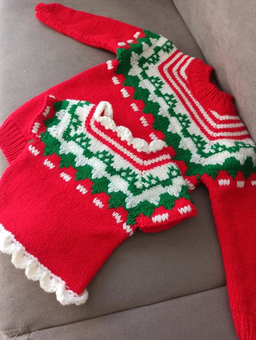 Коледни пуловерчета за дете и бебе