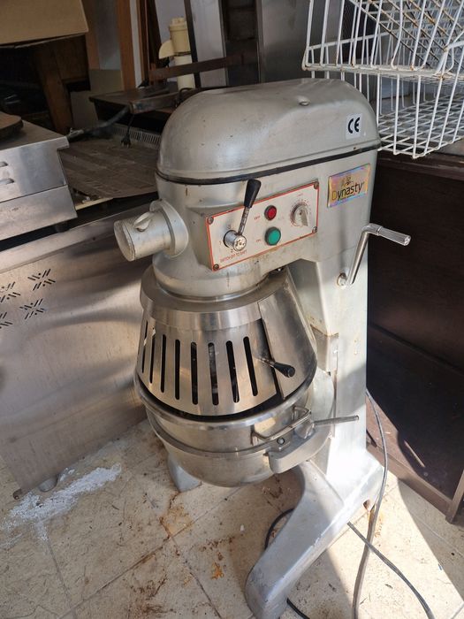 Mixer planetar, robot de legume, feliator