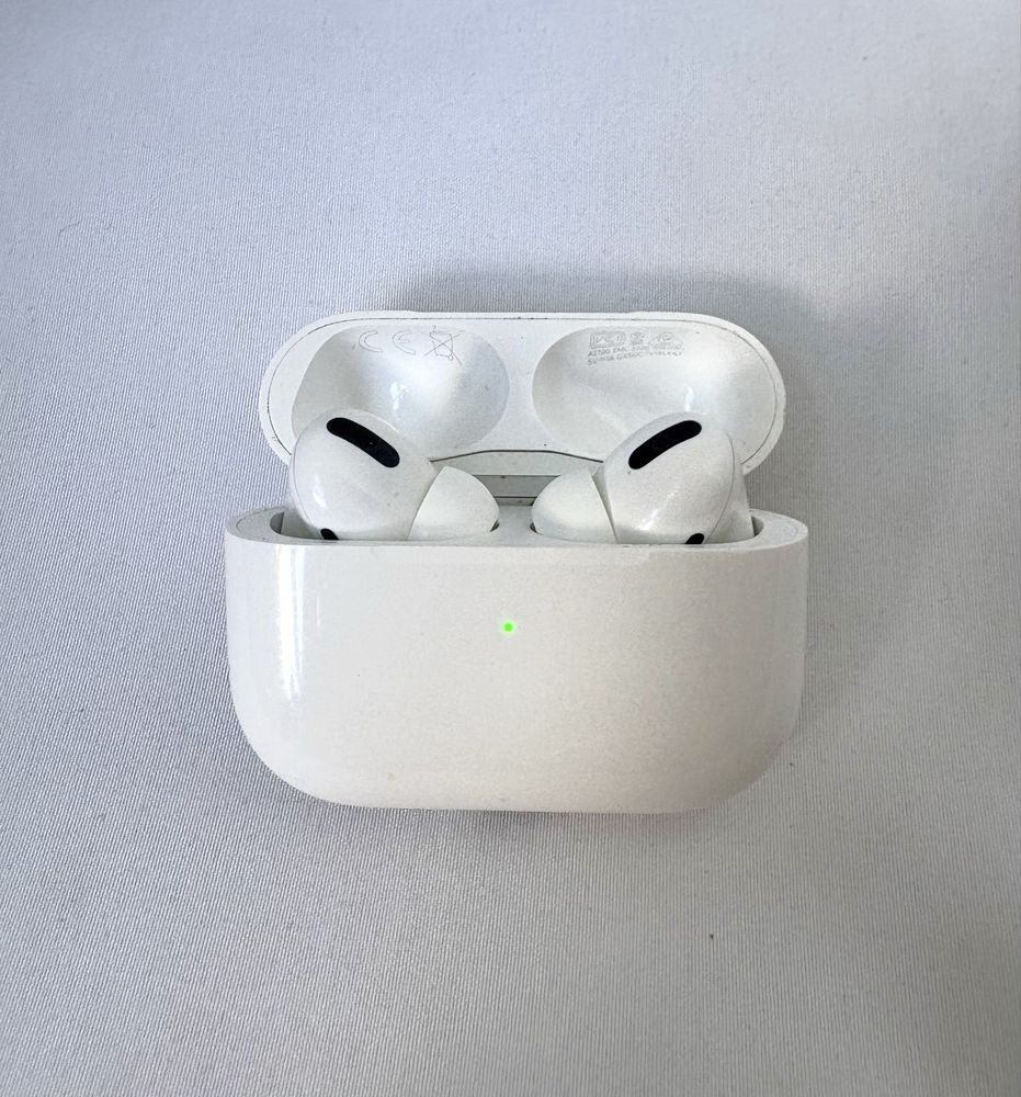 AirPods Pro 1 generation оригинални