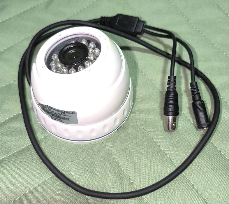 Аналоговая камера видеонаблюдения