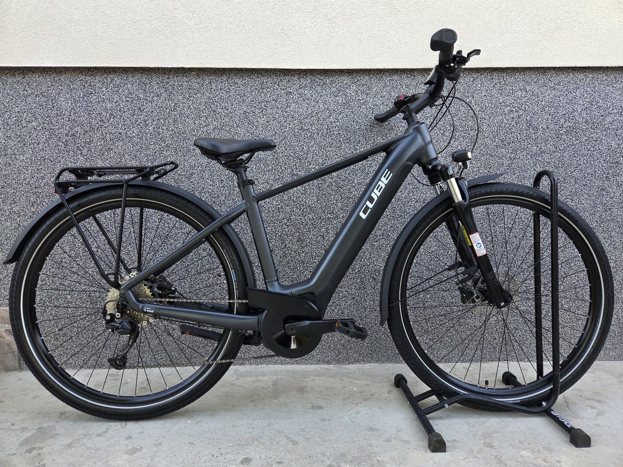 CUBE Touring 28" Електрически велосипед – Bosch мотор, 625Wh, КАТО НОВ