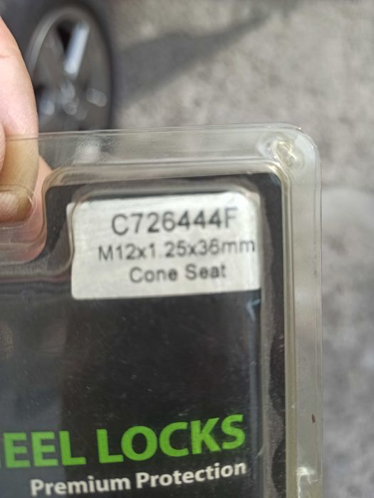 -20% Секретни болтове