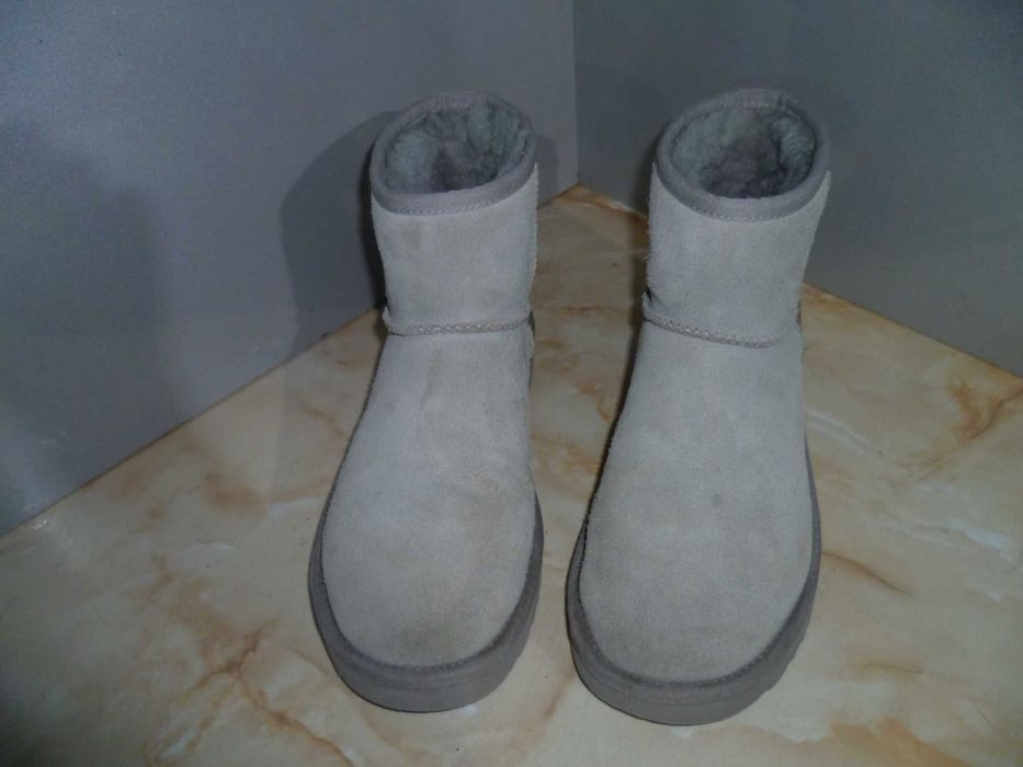 UGG оригинални ботуши №39