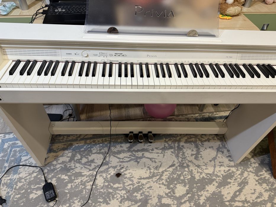 Цифравое пианино CASIO - PX 760