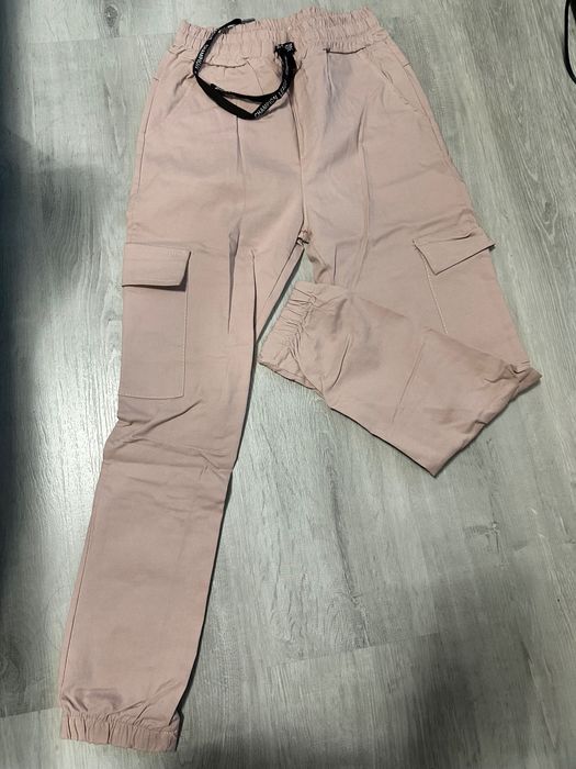 Различни модели дрехи