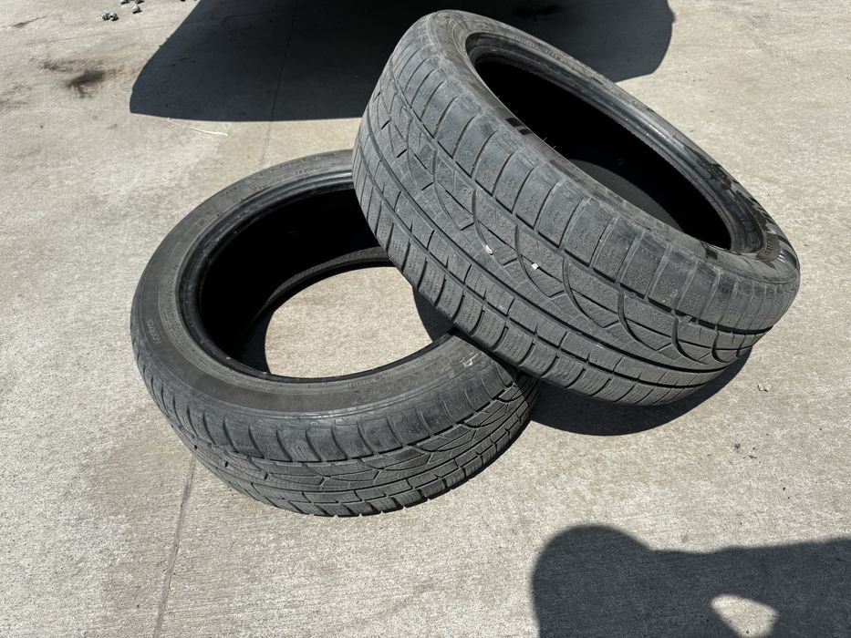 2бр зимни гуми Hankook 215 50 17