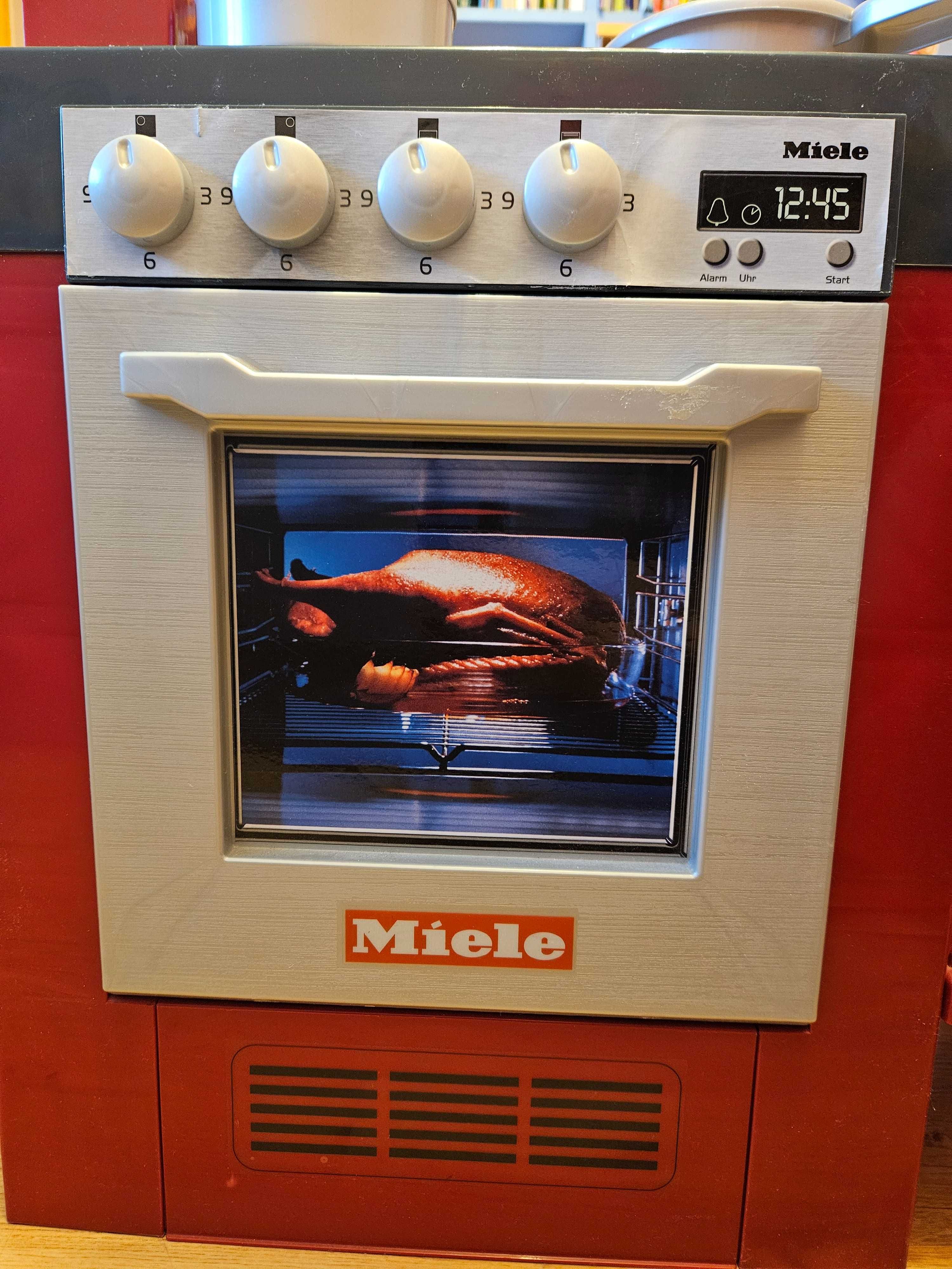 Детска кухня с аксесоари и звук Miele