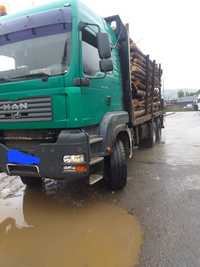 Camion forestier