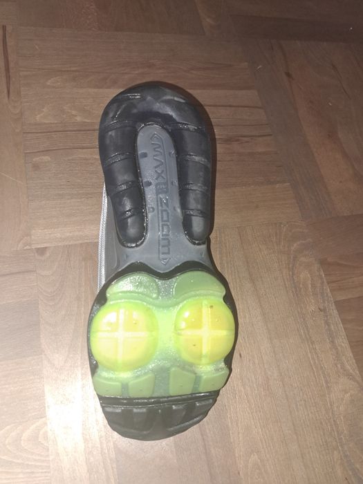 Маратонки Nike zoomx