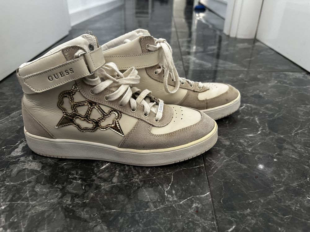 Guess снкикърси 123456
