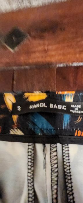 Pantaloni damă Zara