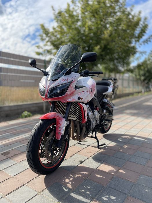 Yamaha FZ-1 Fazer