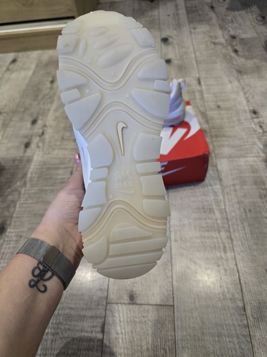 Маратонки Nike air max