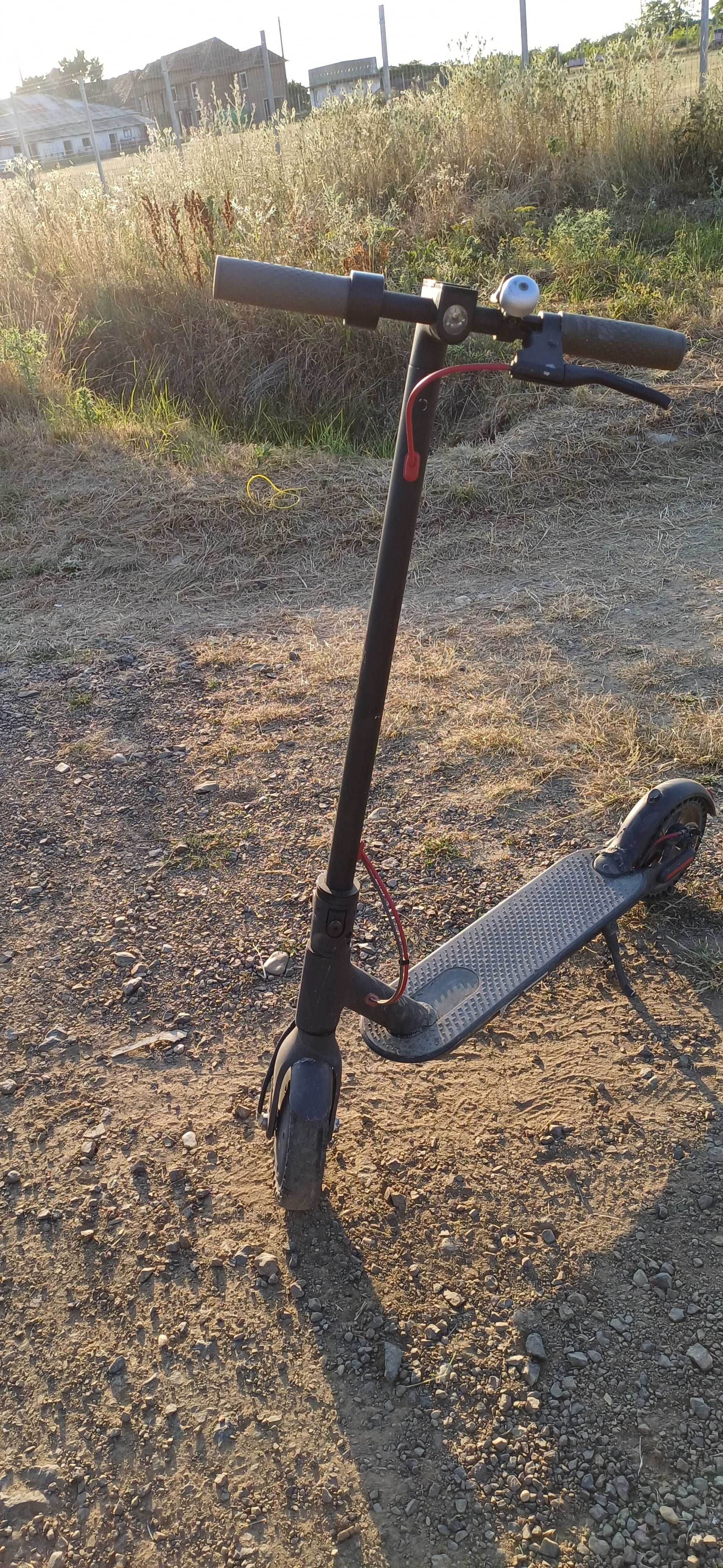 Trotineta electrica xiaomi in stare buna
