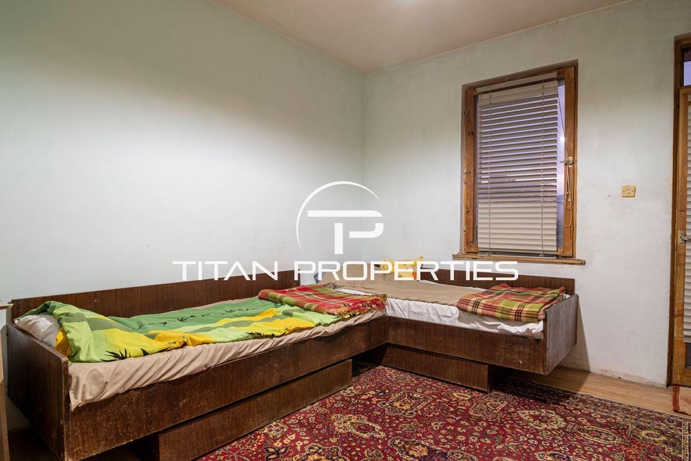 Многостаен апартамент под наем в Център