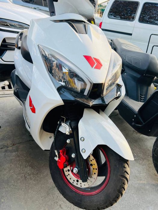 2025 новый скутер продоётса сурочно