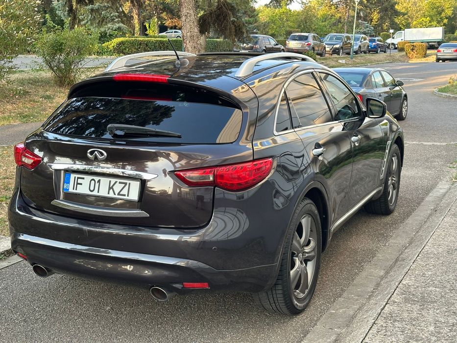 Infiniti FX35 2009 FULL – GPL omologat, 3.5 V6, 4x4, stare excelentă!