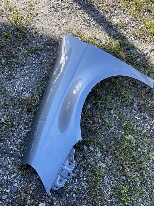 Ляв калник VW JETTA 05-10