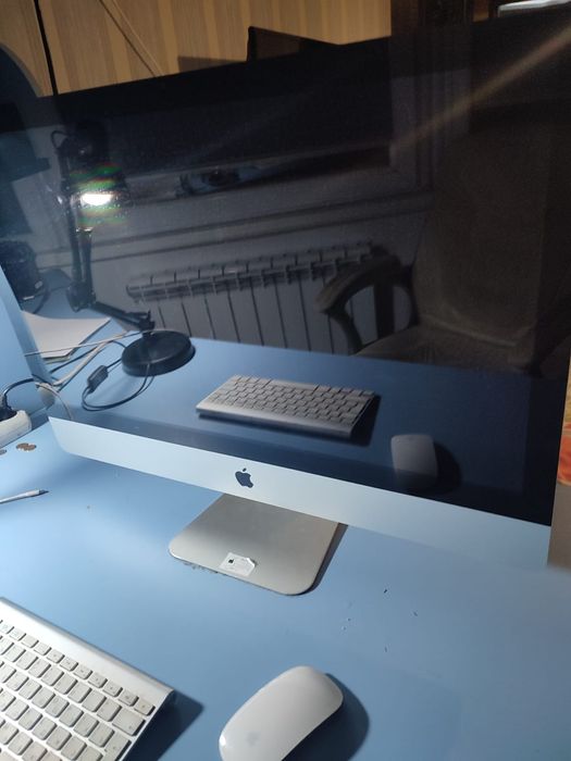 Imac 27 дюймов, 2010года