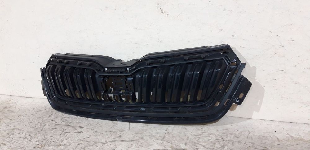 Grila radiator Skoda Kamiq, 2019, 2020, 2021, 2022, cod origine OE 658853653A.