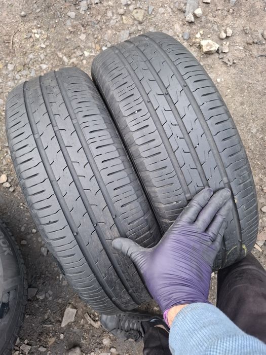 Vand 1 sau 2 anvelope 185 65 15 continental de vara bune dot 2021