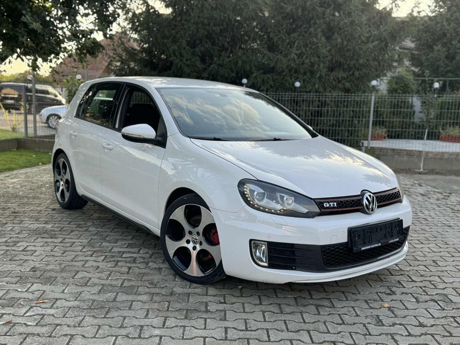 Vw golf 6 GTI 250 cp
