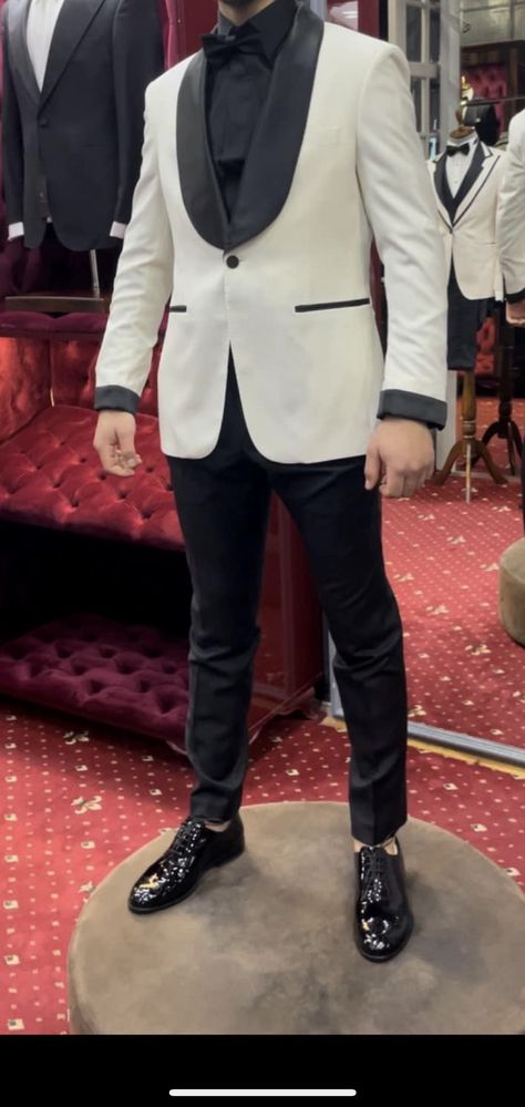 Costum Alberto Dobre