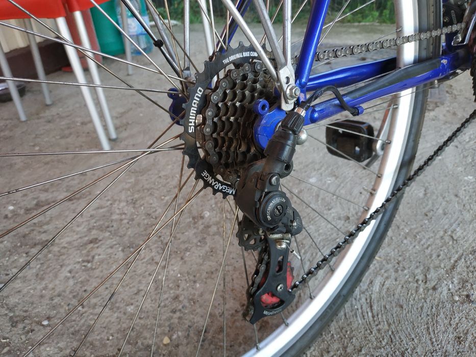 Vând bicicleta in stare foarte bună, roți pe 28", Revizie recentă