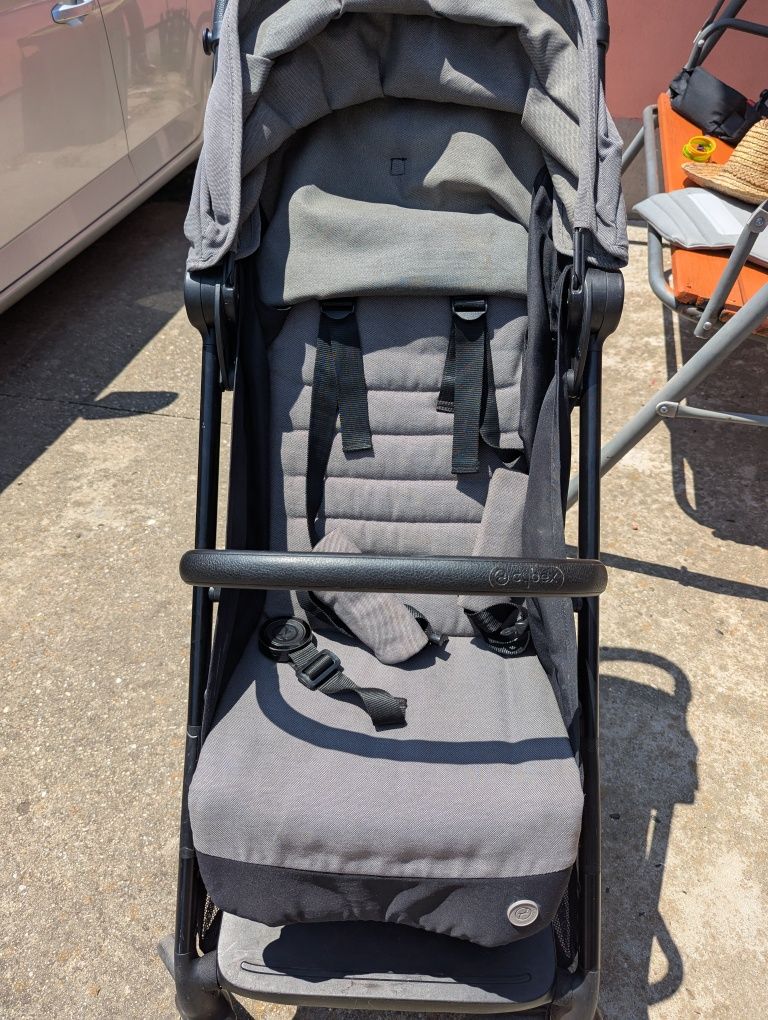 Carucior Cybex Beezy