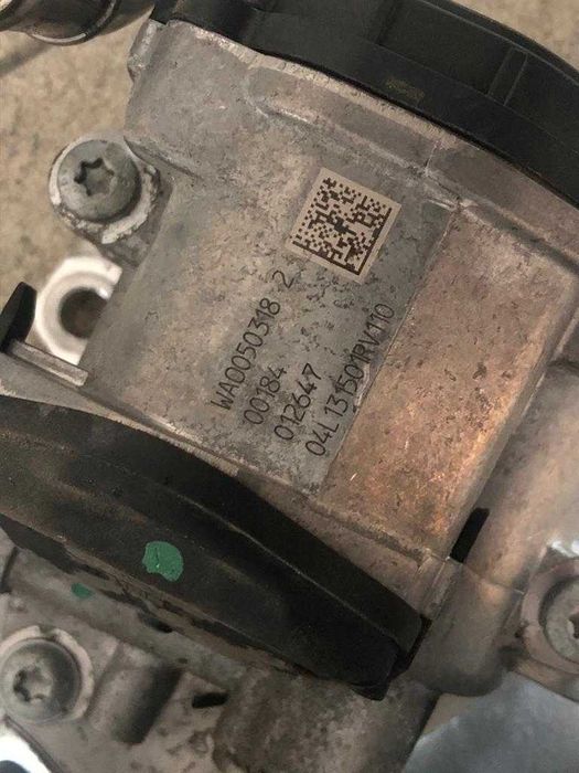 Intercooler model cu senzor  si EGR 04L129766AQ / 2.0TDI Audi Q3