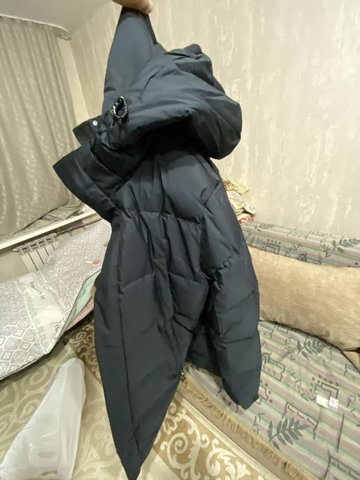 Продам куртку на зиму АБСОЛЮТНО НОВУЮ!