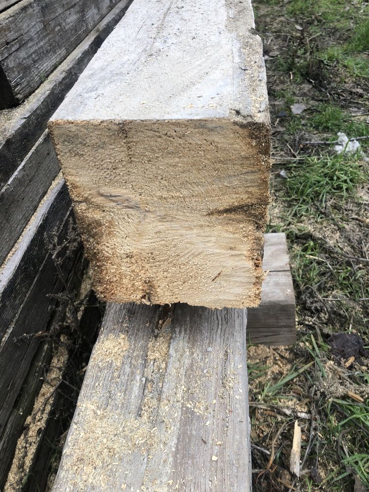 Grinzi lemn vechi pin 7,5m