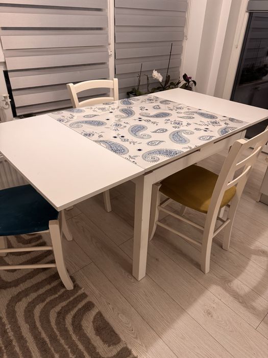 Masa bucatarie extensibila + scaune