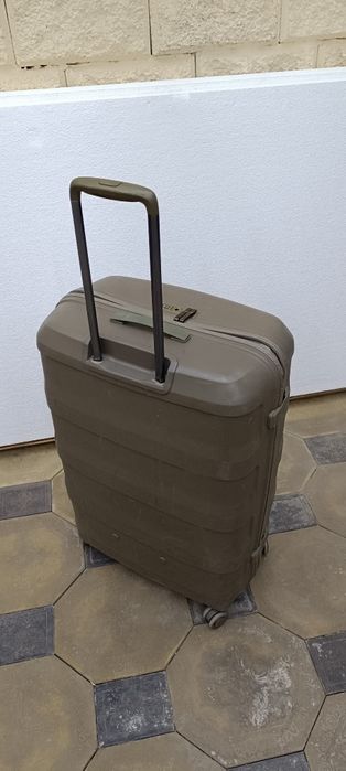 Продам или обменяю на средний чемодан