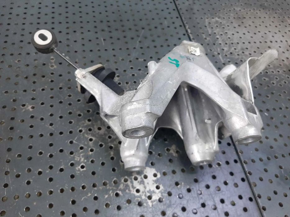 suport motor stanga 3.0 tdi dmk audi a6 c8 4k  4m0199307af