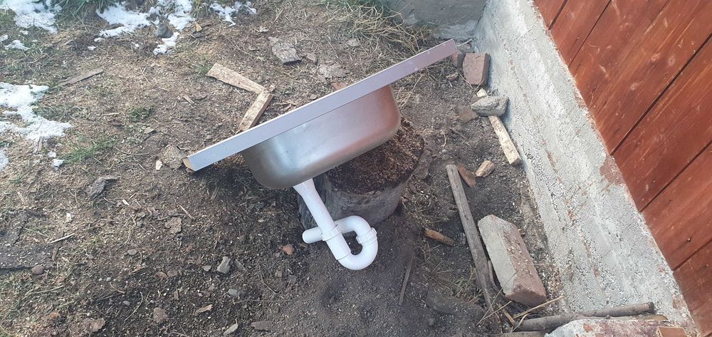 Chiuvete de baie si bucatarie