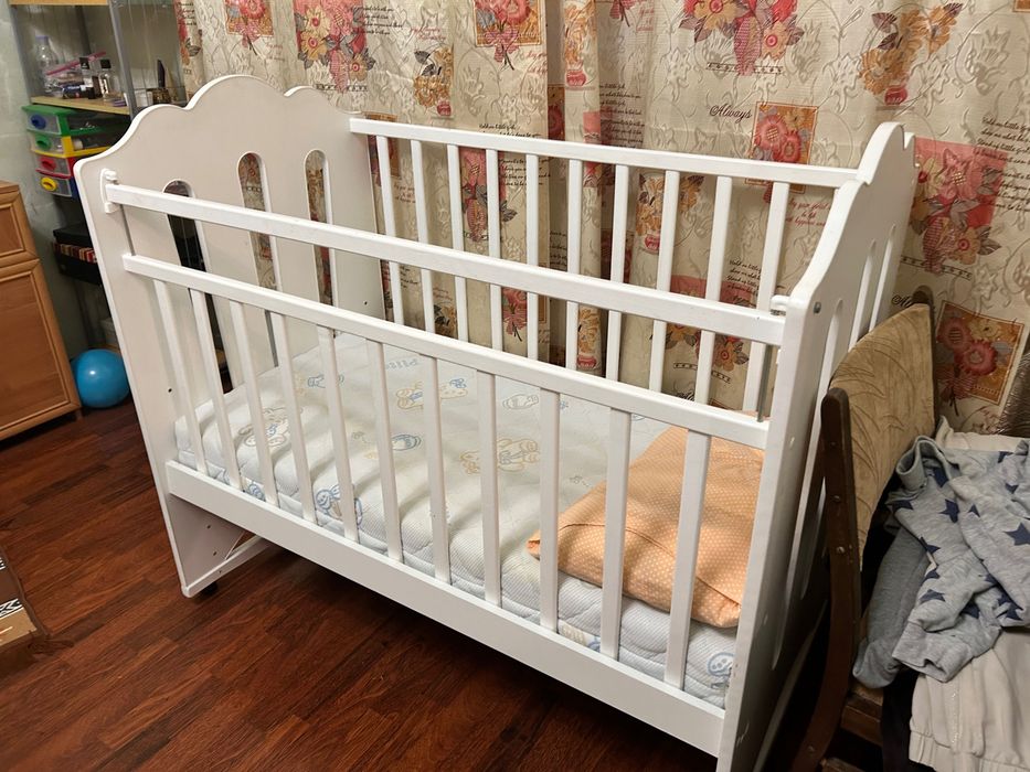 Продам детскую манеж в отличном состоянии