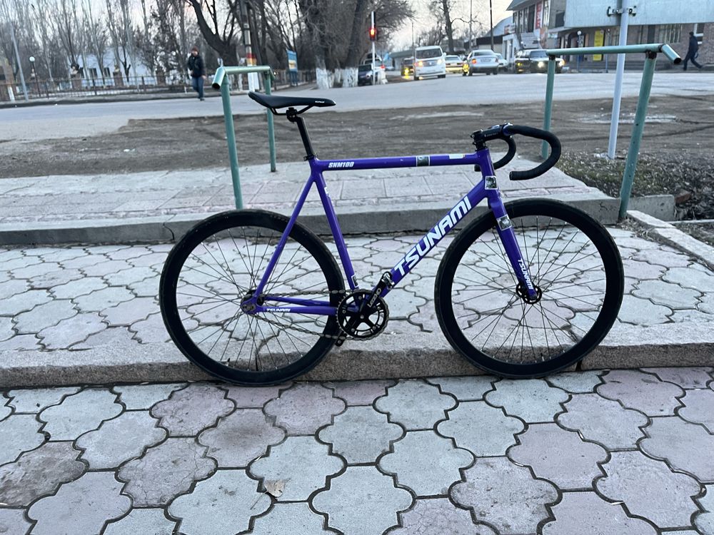 Продам велосипед БУ (fixed gear) состояние хорошее